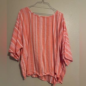 Women’s woven top